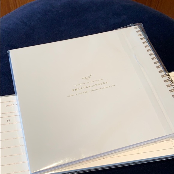 BEAUTIFUL SMITTEN ON PAPER SET - Picture 5 of 7